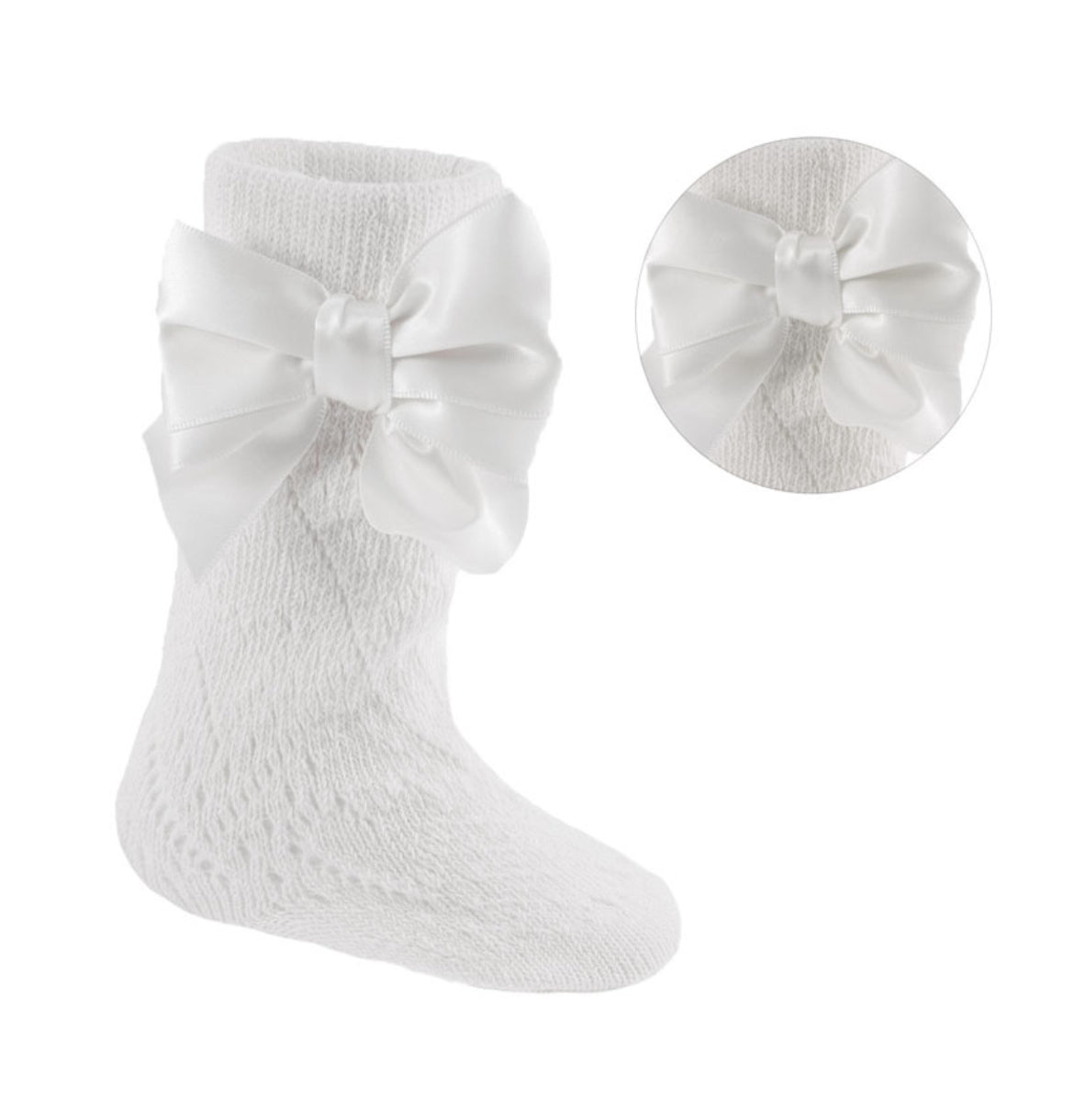 White pelerine socks